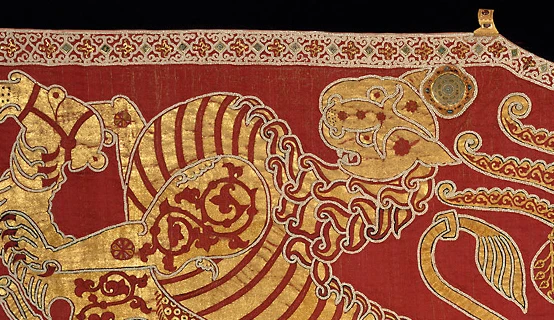 The Mantle of Roger II and the Fatimid Festival of Sacrifice
