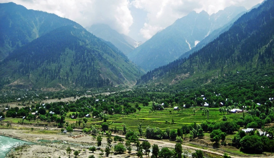 A Short History of Kashmir: 1947–2019